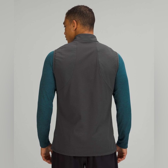 Lululemon Cold Terrain Fleece Vest Mens Large Gray Gorpcore Performance Training - Picture 2 of 15